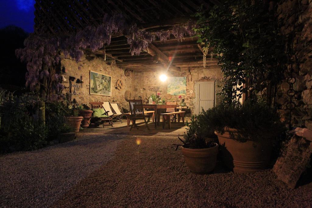Le Balcon Commingeois Bed & Breakfast Chein-Dessus ห้อง รูปภาพ